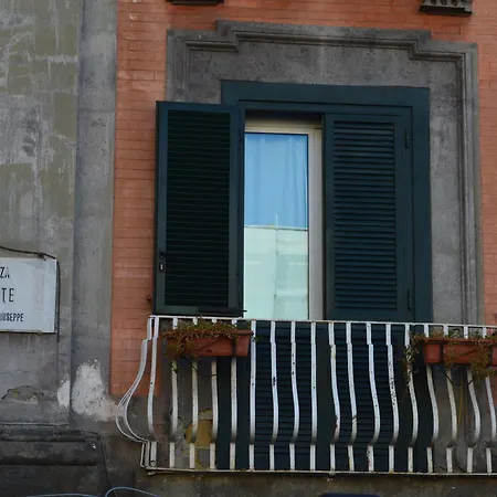 Portalba Relais 3* ナポリ